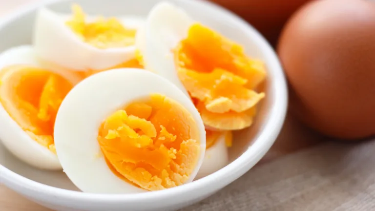 Are Eggs Bad or Good for High Cholesterol