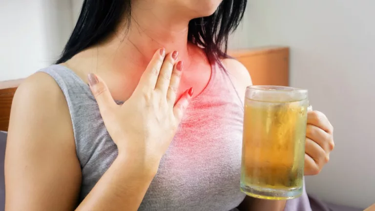 Causes and Risk Factors of Acid Reflux: Understanding the Triggers and Influences