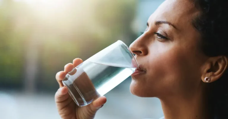 Can Dehydration Cause Acid Reflux? Understanding the Link and How to Prevent It