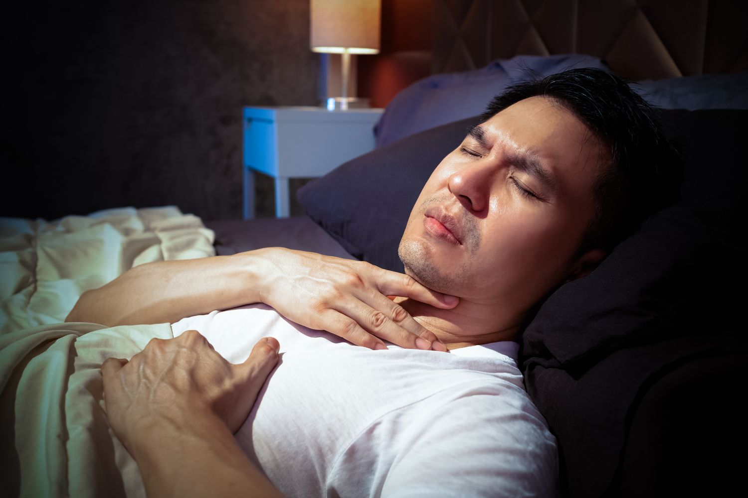 Exploring the Best Sleeping Positions for Acid Reflux Relief