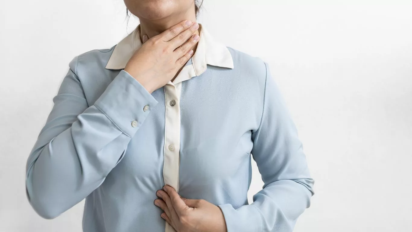 Symptoms and Causes of Acid Reflux Shoulder Neck Pain