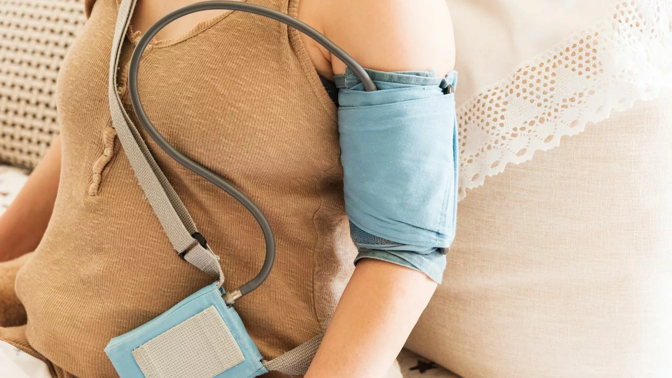 Can lying down lower high blood pressure?
