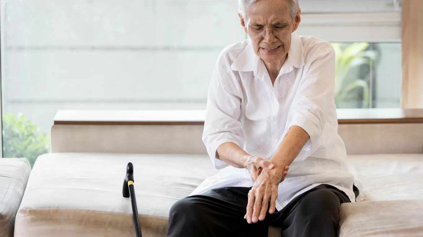 Lifestyle Modifications for Rheumatoid Arthritis Patients
