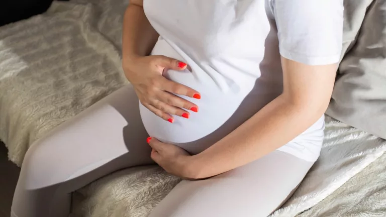 Managing Acid Reflux During Pregnancy: Safe Strategies