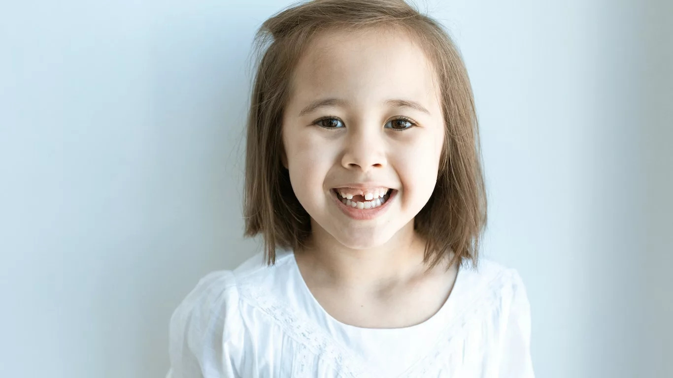 Caring for Front Tooth Cavities in Children