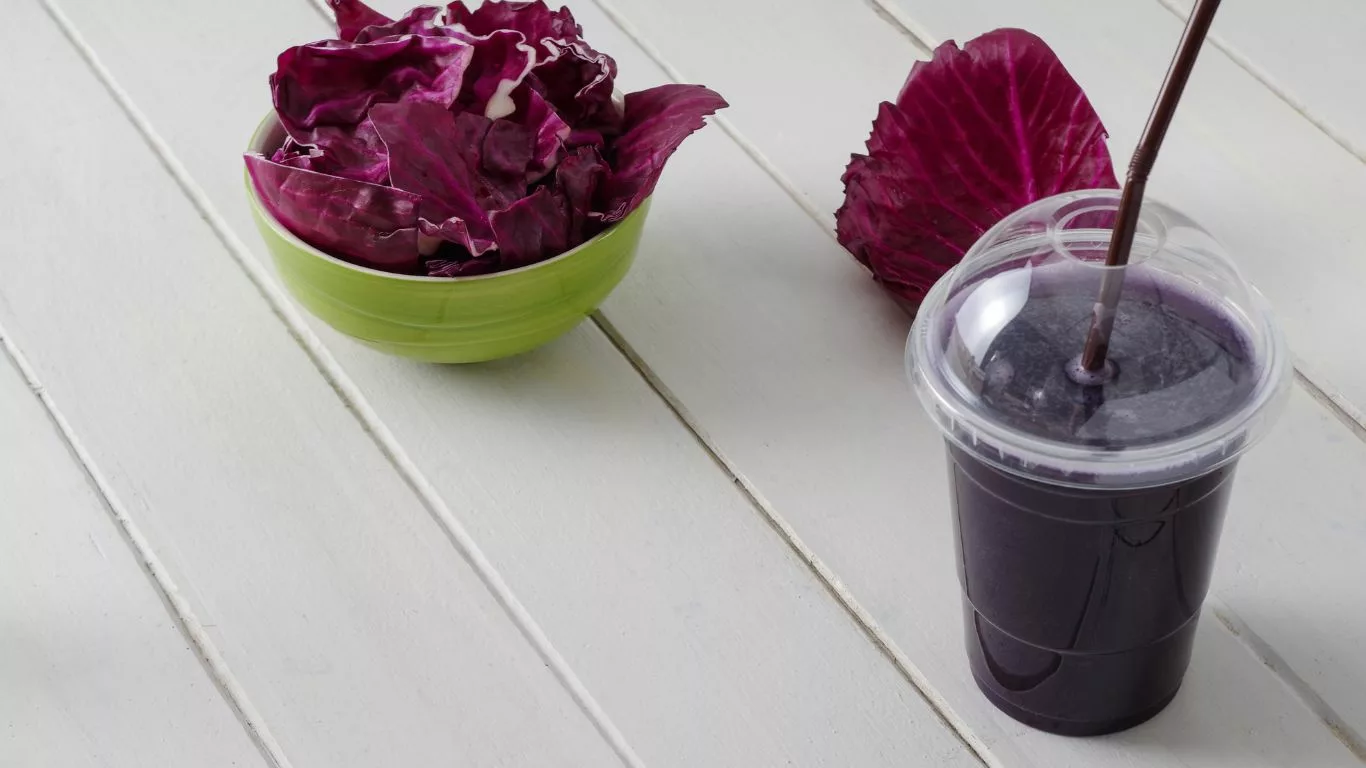 Understanding the Potential Benefits of Cabbage Juice for GERD