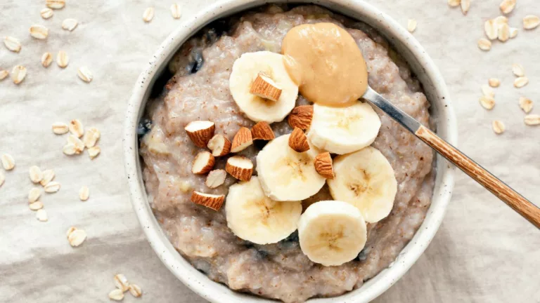 Crafting a GERD-Friendly Breakfast: Start Your Day Right