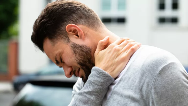 Can Acid Reflux Cause Neck Pain? Understanding the Connection