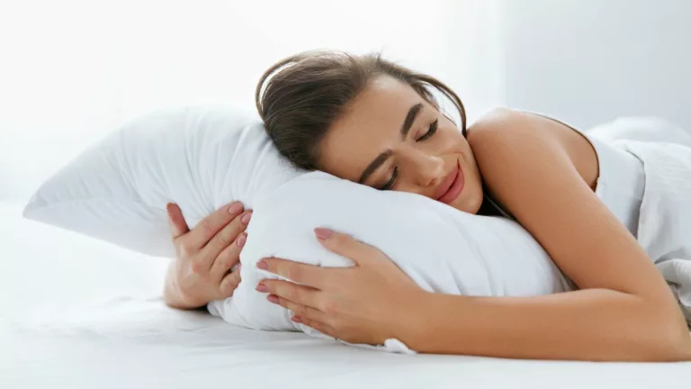 Finding Relief with a GERD Pillow – Elevate Your Comfort