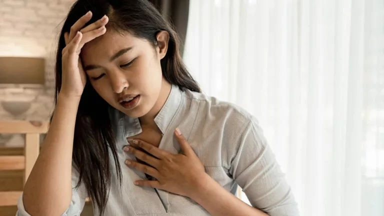 Why Does Acid Reflux Cause Shortness of Breath? – Unveiling the Connection