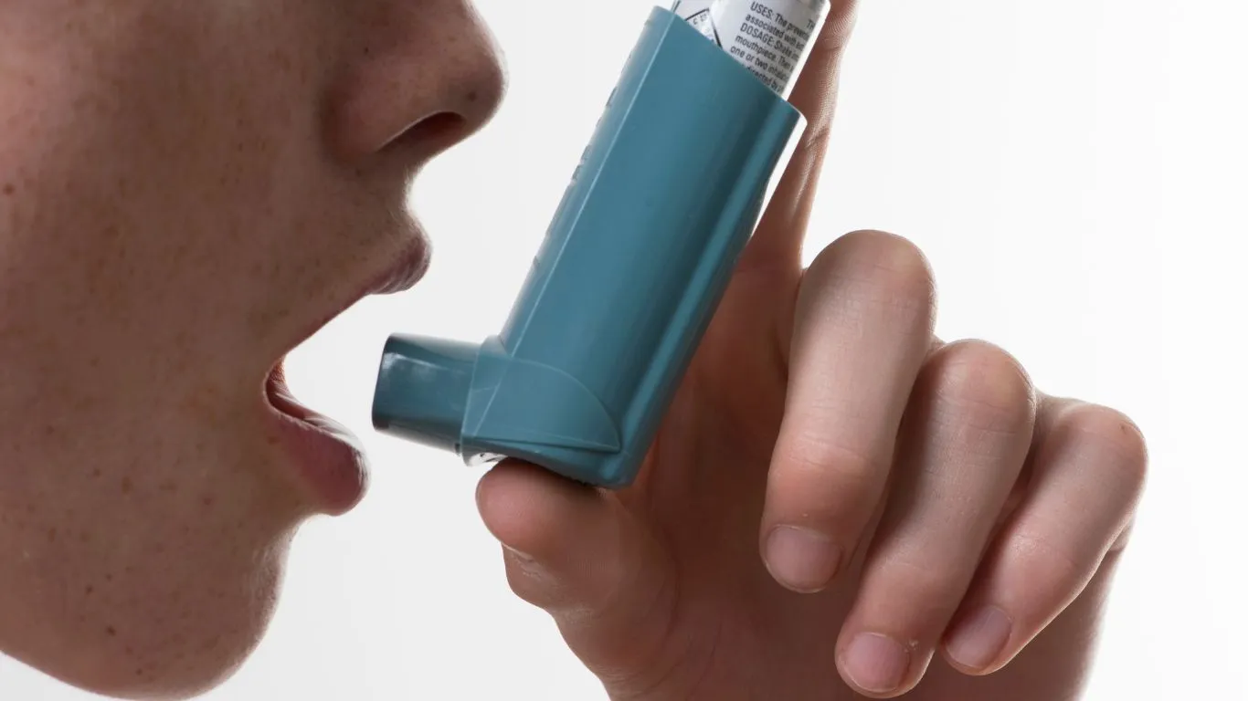 Inhaler device with asthma medications.