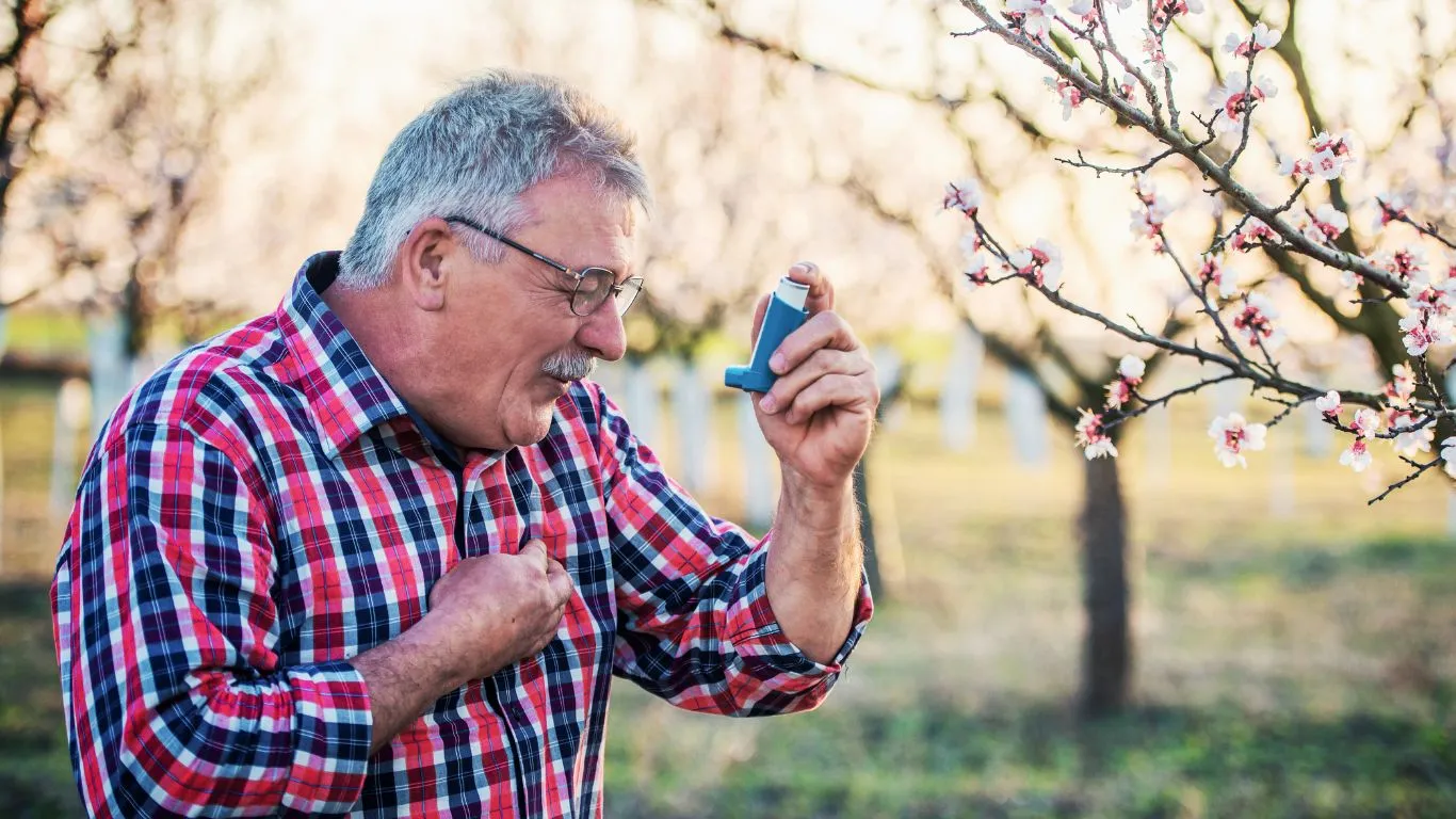 Person using a humidifier for asthma management