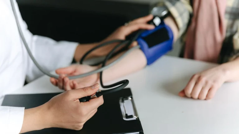 Flaxseeds & Blood Pressure: A Natural Superfood for Hypertension Relief