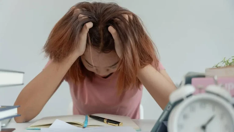 Daily Habits That Ease Chronic Anxiety and Boost Inner Calm