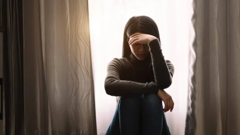 How Anxiety And Fear Of Being Judged Quietly Hold You Back