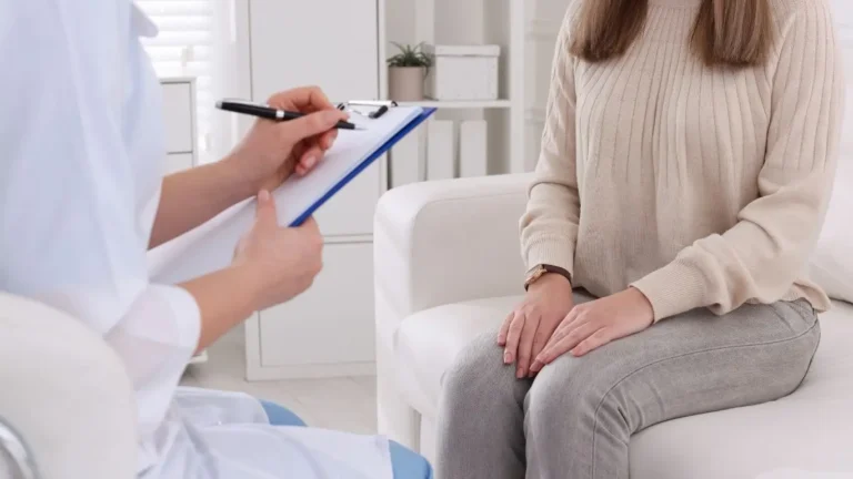 Yellow-Green Discharge And BV: What It Really Means For Your Health