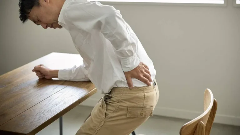 Slouched Posture In Teenagers Can Harm Spinal Maturity