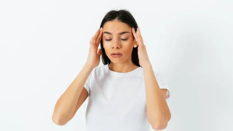 How Flickering Fluorescent Lights Can Trigger Debilitating Migraines