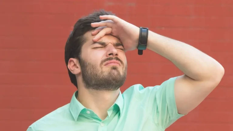 Why Agave Sugar Might Be Causing Your Migraine Lag