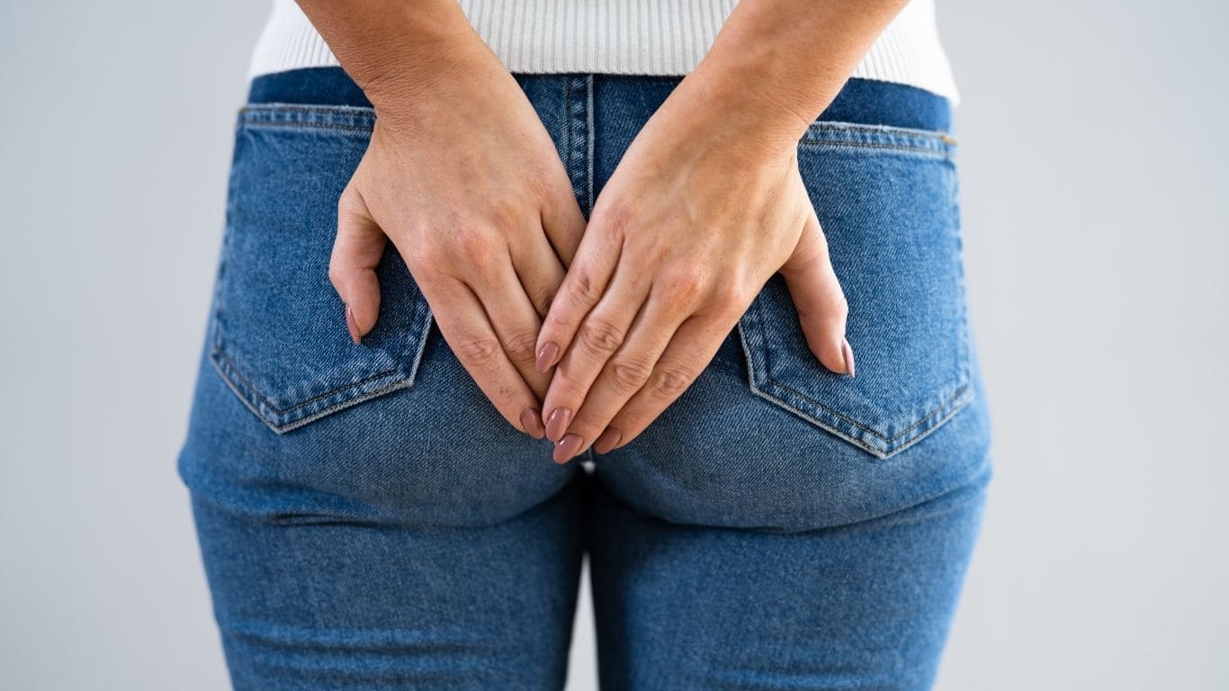 Postpartum medical consultation for hemorrhoid care